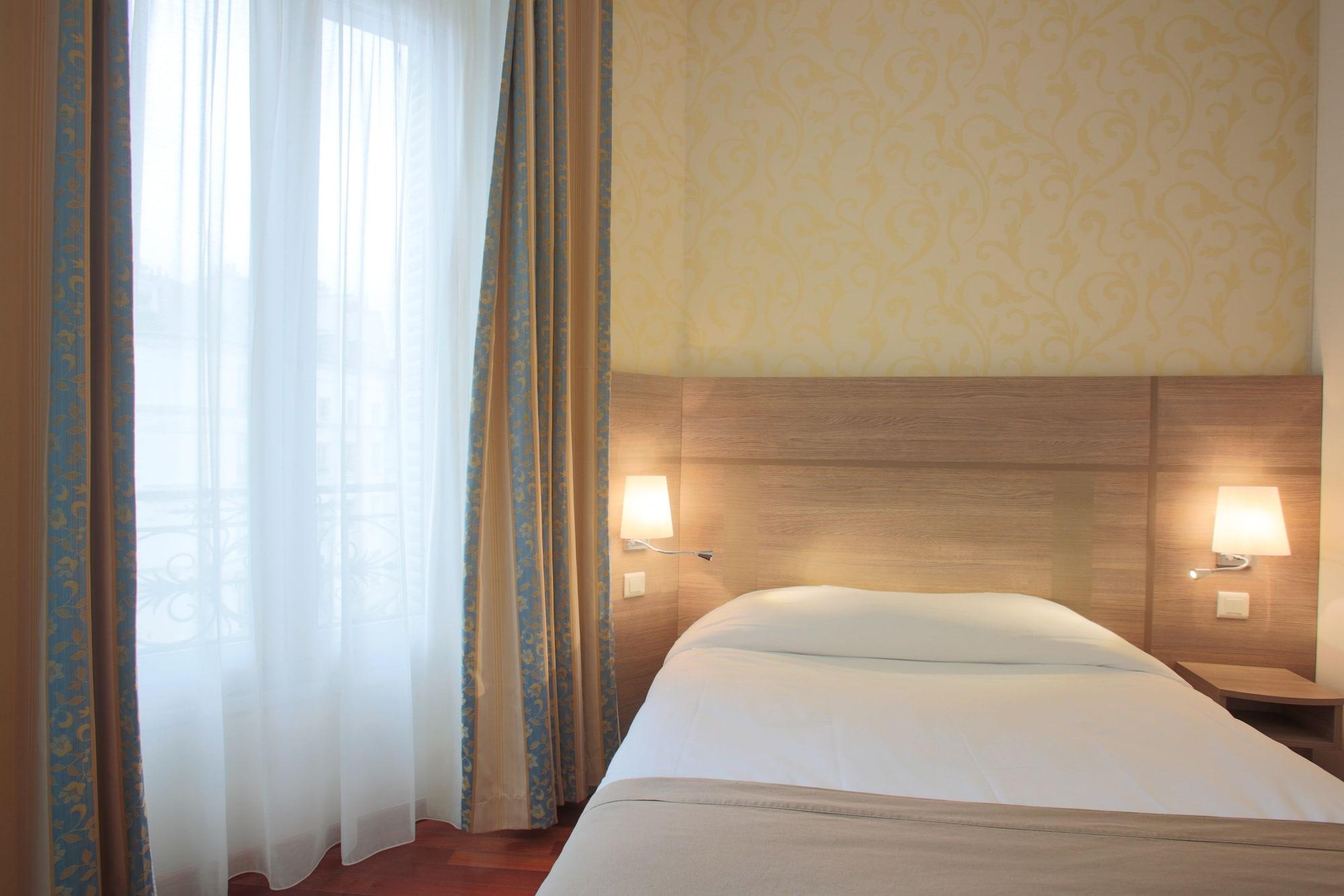 Grand Hotel Du Loiret Paris Luaran gambar